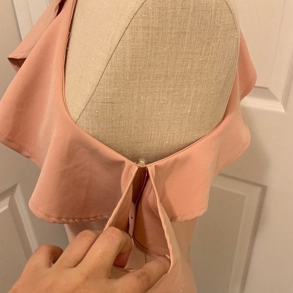 NWT Charlotte Russe Ruffled Cold Shoulder Dress XS - Picture 3 of 8